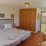 La Calerita D Tatil Evi